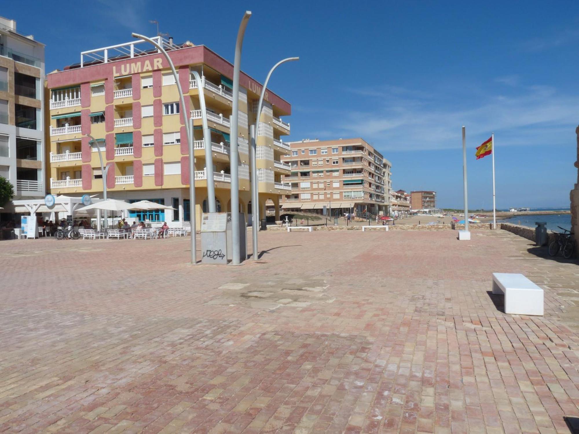 Modern Apartment Near Beach La Mata  Ngoại thất bức ảnh